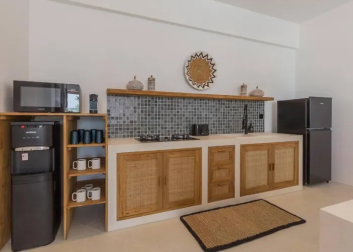 Villa Alamanda Maya Seminyak Center 2 Bedr With Private Pool